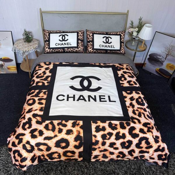 New Collection Chanel Bedding Set 009