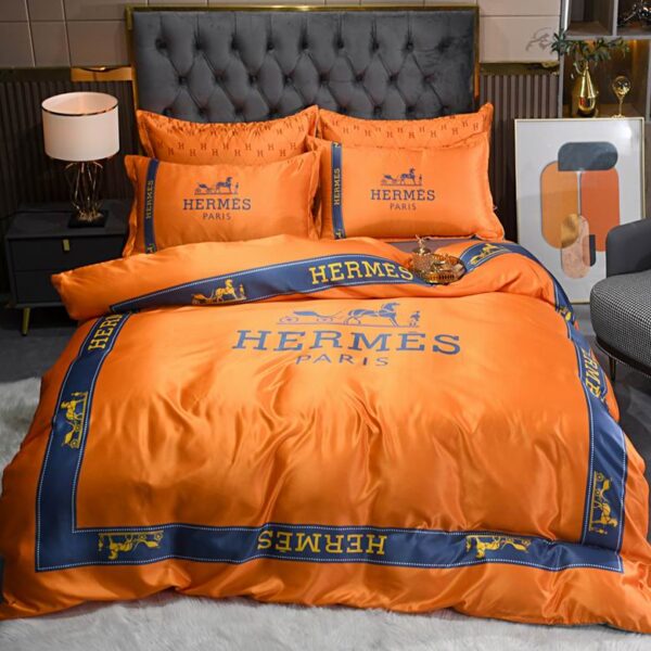 New Collection Hermes Bedding Set 009