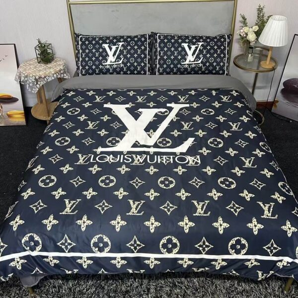 New Collection LV Bedding Set 017