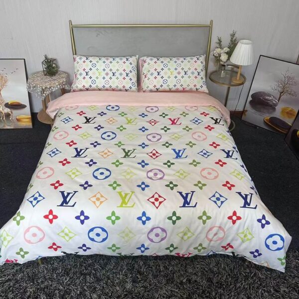 New Collection LV Bedding Set 014