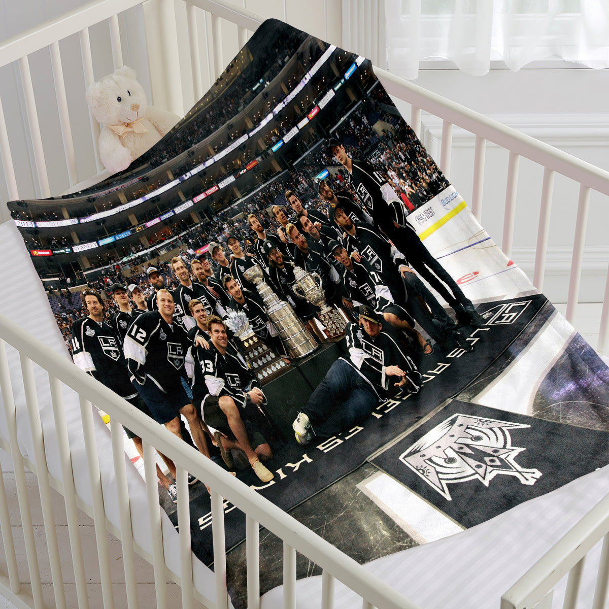Los Angeles Kings Hockey Team Flannel Fleece Throw Blanket
