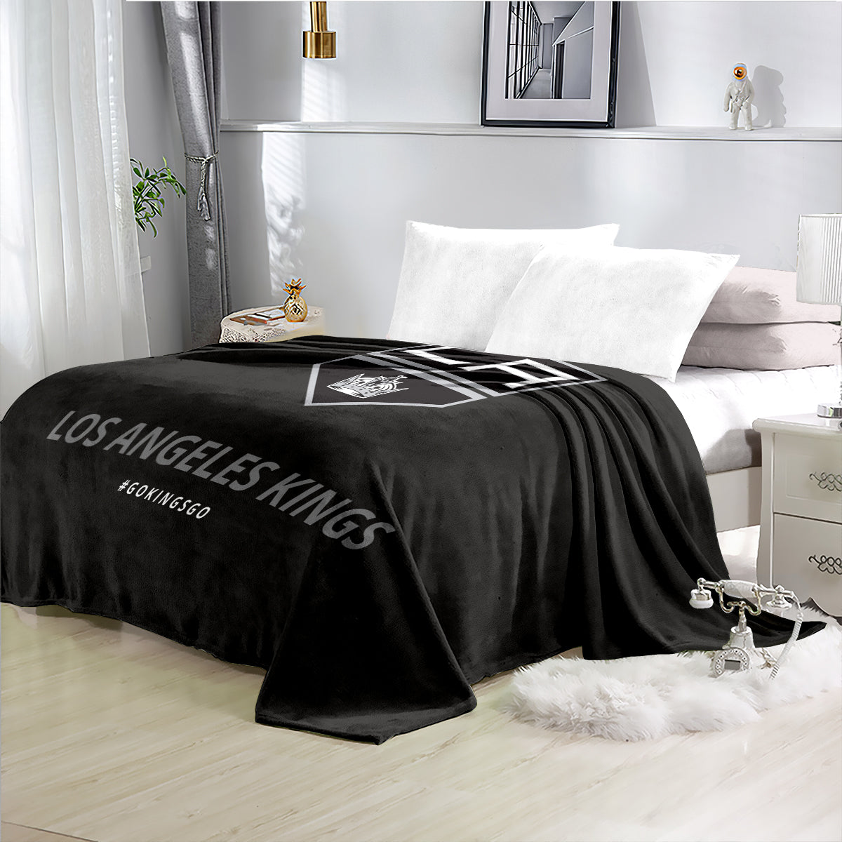Los Angeles Kings Hockey Team Flannel Fleece Throw Blanket