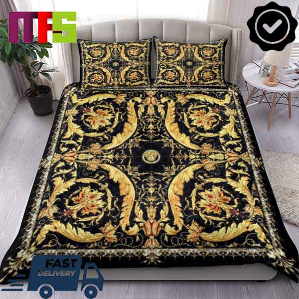 Versace Classic 1970 Barocco Gold Flower With Logo Home Decor Bedding Set