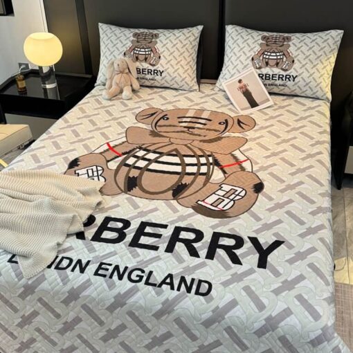 Burberry bed set Blanket